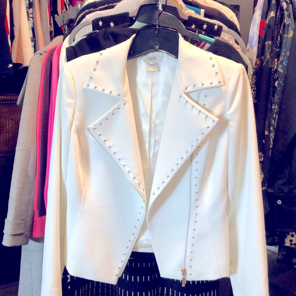 Cache white jacket with silver studs in beautiful condition